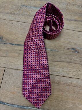 Vintage Corporate Image for Tom James 100% Silk Necktie Magenta